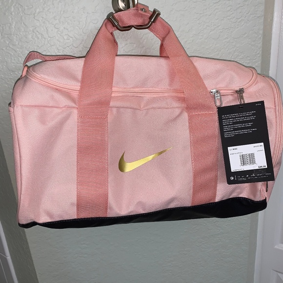 nike pink duffle bag